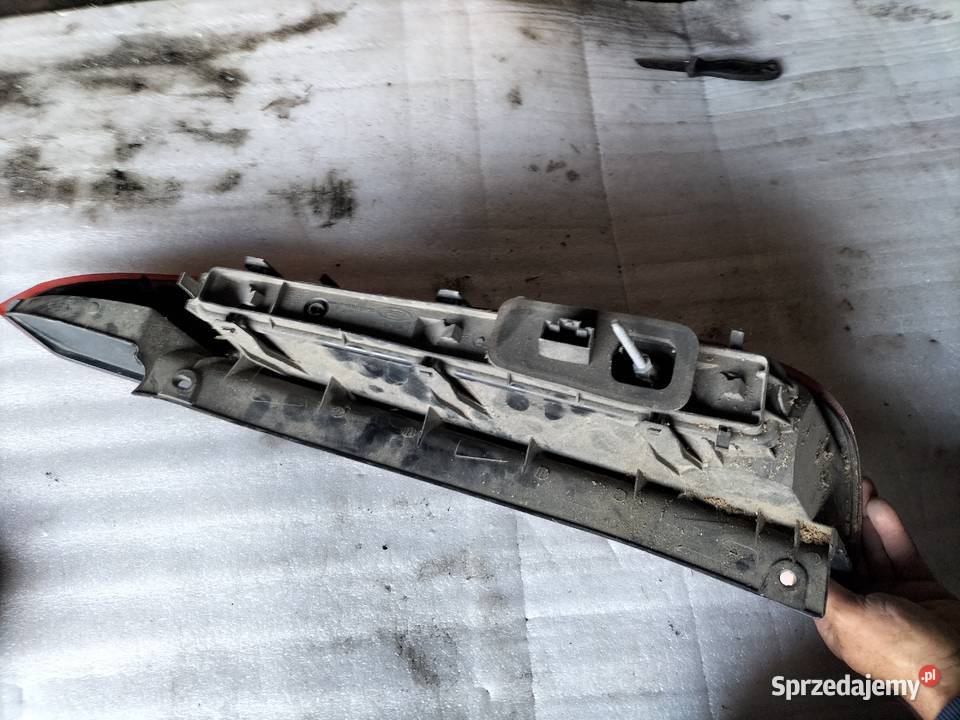 Ford Fiesta VI LAMPA TYLNA TYŁ LEWA lampy tylne