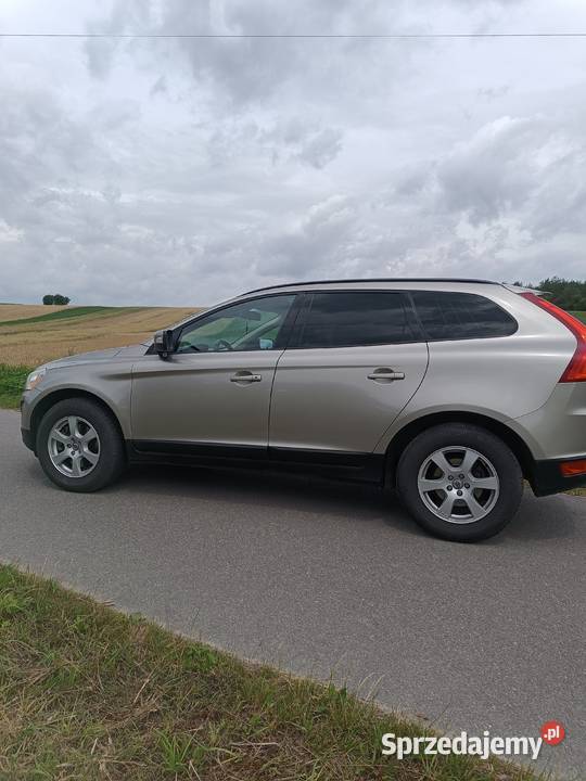 Volvo XC60 D3 20D 163 z 2010r 5cylindrow