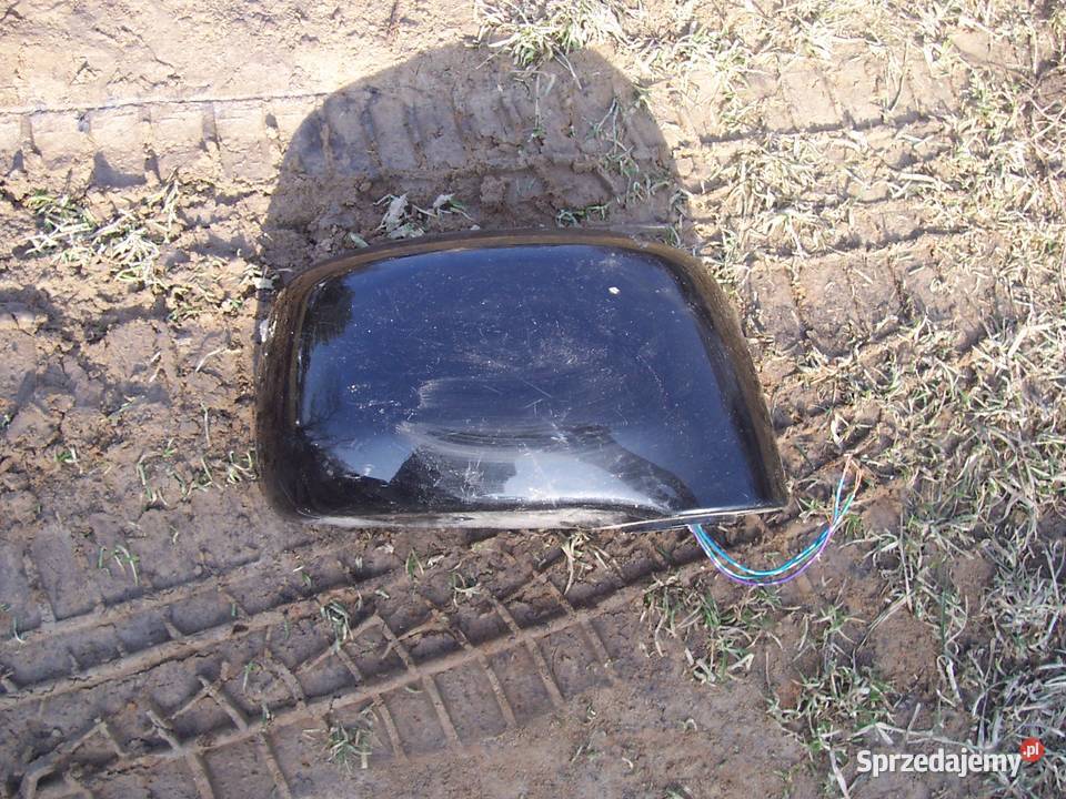 obudowa lusterka prawa NISSAN TIIDA VERSA lubelskie Chełm sprzedam