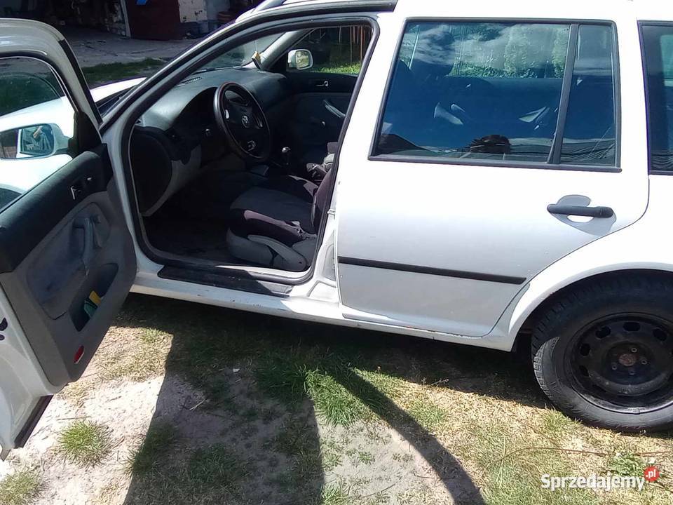 Volkswagen Golf IV Sarzyna