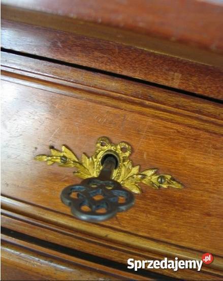 Reprezentacyjna Orzechowa Komoda Pomocnik w Suchorzew