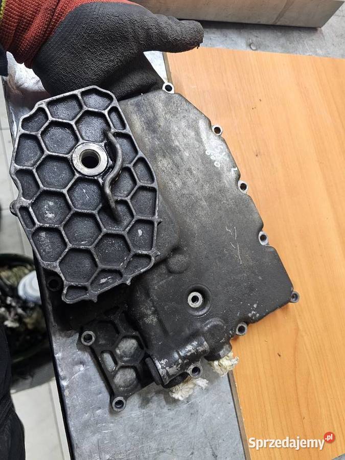 Suzuki GSX 600 miska oleju olejowa pokrywa Dolna Jelenia Góra sprzedam