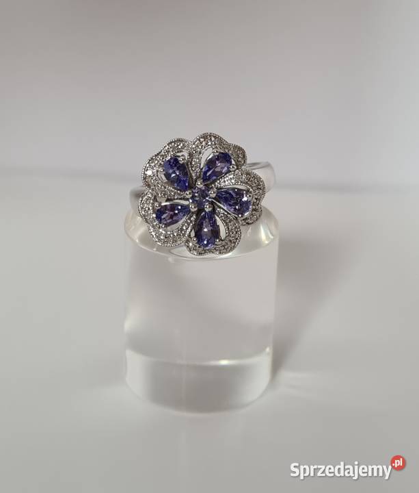 Srebrny pierścionek z tanzanitami i diamentami srebro mazowieckie Otwock