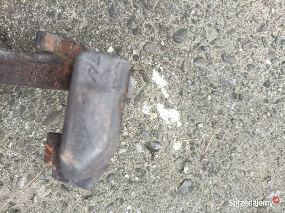 Jarzmo 741 VW Audi Seat Skoda zacisk