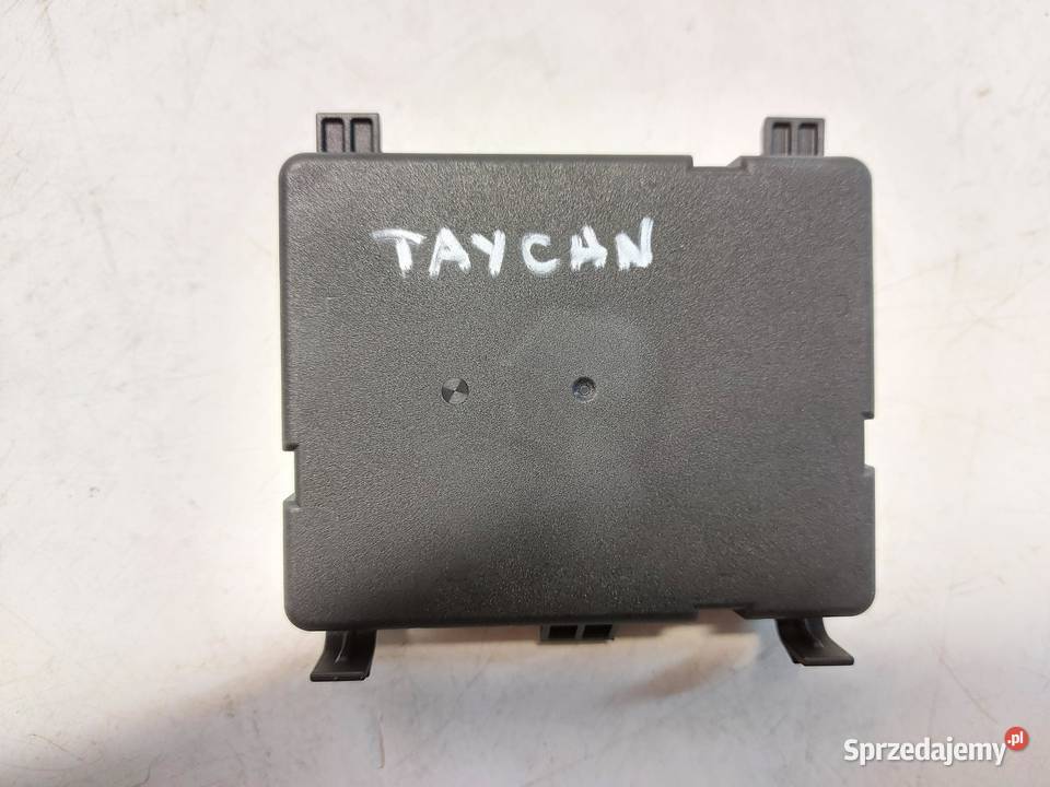 Porsche Taycan GTS 9J1 2023r Moduł sterownik