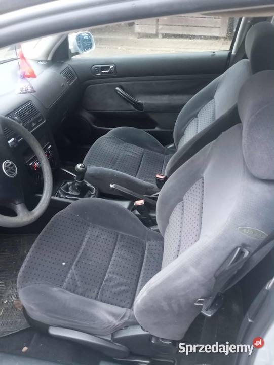 Sprzedam golfa IV nieuszkodzony lubelskie Lublin sprzedam