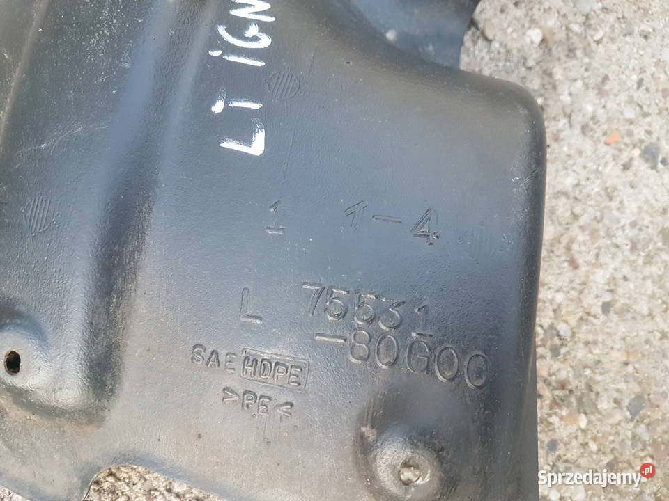 Suzuki Ignis FH 0003 nadkola wnęki kół tylnych osobowe Legnica