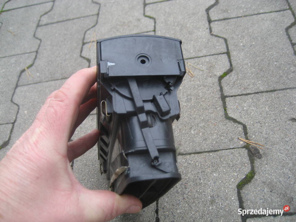 audi 100 c4 9094r kratka nawiewu środkowa