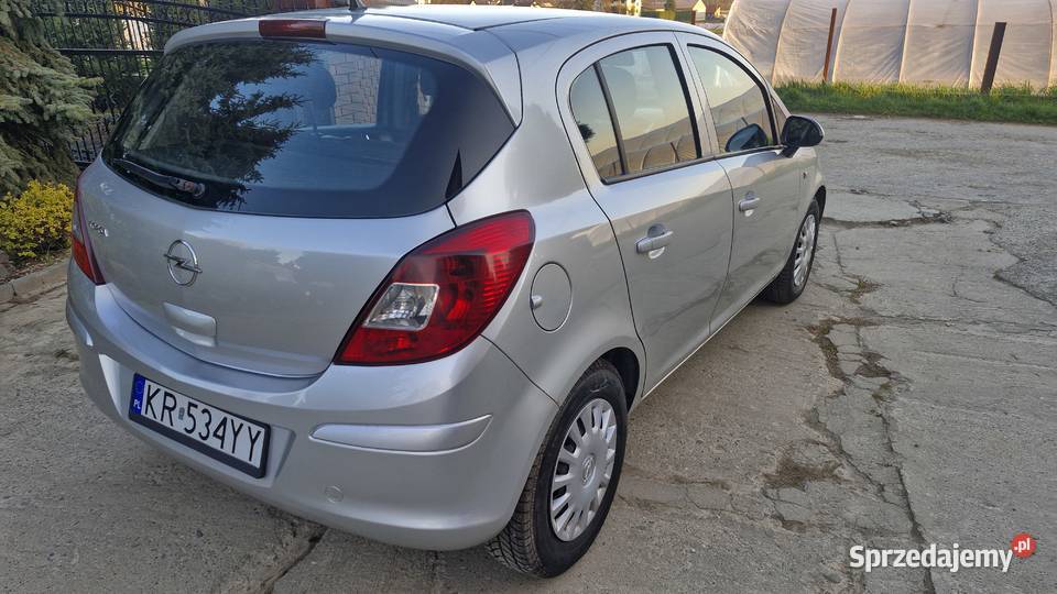Opel Corsa D 12 16v Klima Salon