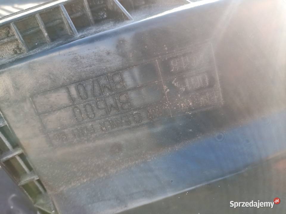 Obudowa filtra powietrza nissan primera P12 18 Pozostałe Części sprzedam