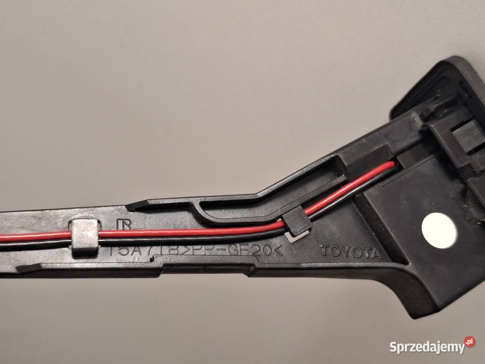 Lexus RX II przcisk zamykania klapy RX 400h 07r