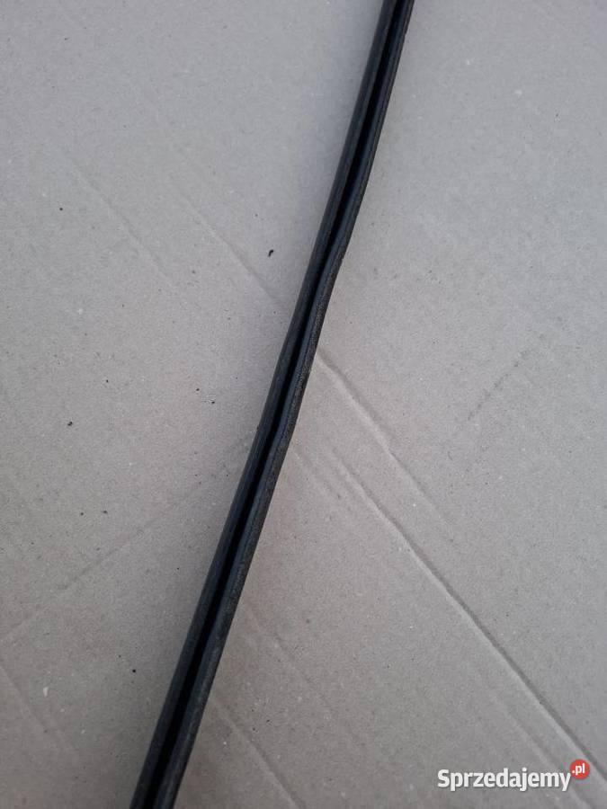 Uszczelka listwa zgarniająca szyby drzwi prawy Przyborów