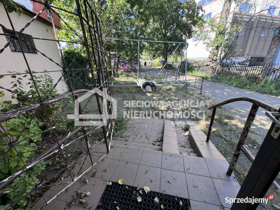 Lokal do sprzedania Gdynia 100m2 handlowo-usługowy