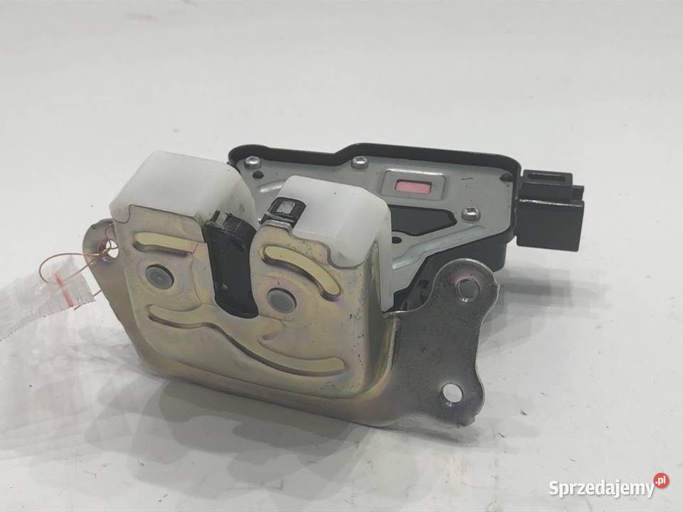 ZAMEK KLAPY TYŁ SUZUKI SCROSS Crossover