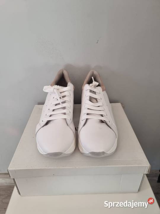 Sneakersy damskie na platformie Kaltur 37 sprzedam