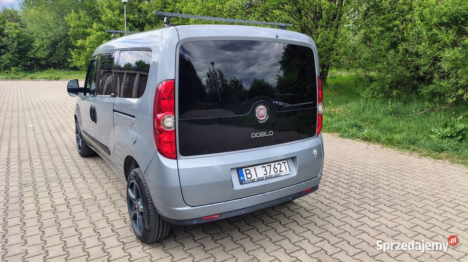 Fiat Doblo 16 multijet 5 osobowy 402000km