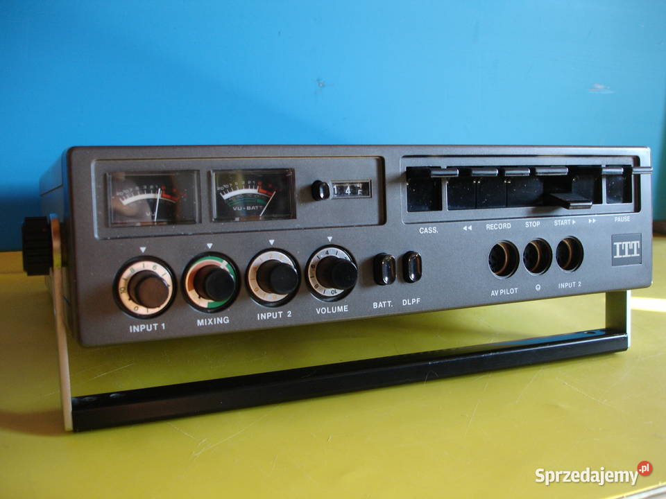 Magnetofon ITT STEREO RECORDER 740AV Magnetofony