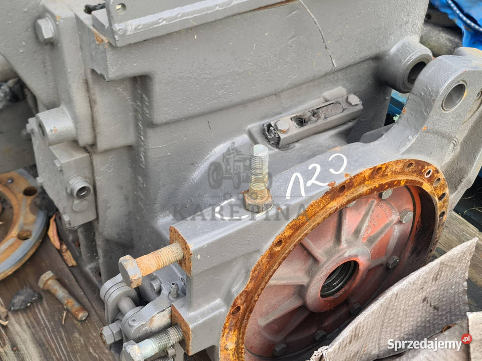 Case CS120 CS 120 Obudowa Centralna Mostu WOM Jastrzębniki