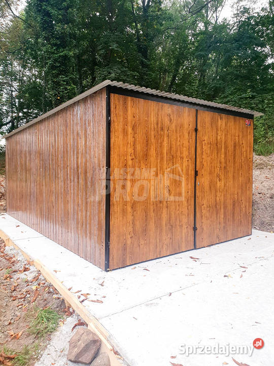 Garaz blaszany 3x6 Brama dwuskrzydłowa Gdynia