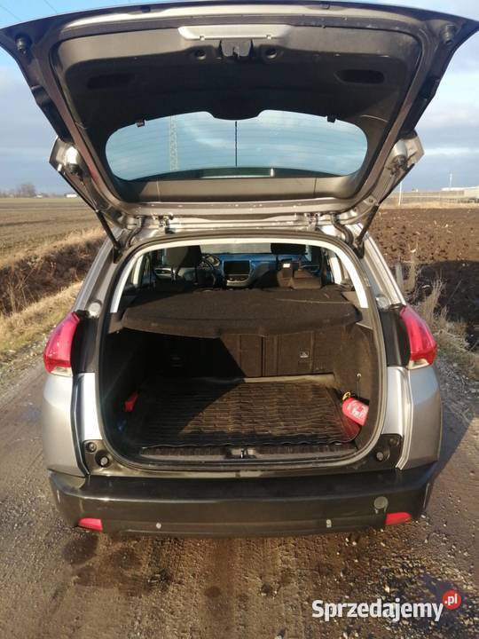 Peugeot 2008 mały przebieg 134 grudzień 2014
