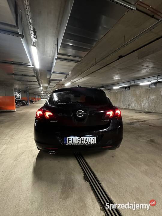 Astra J 16 turbo 180 łódzkie