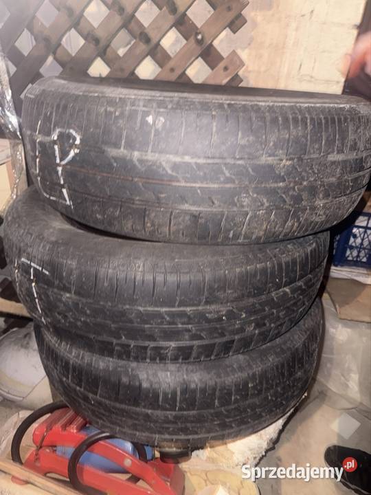Opony 18565 R15 sprzedam
