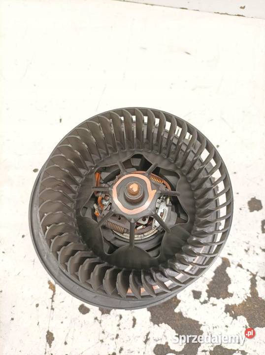 DMUCHAWA NAWIEWU REYZYSTOR KOMPLET EU 5Q1819021A Wentylacja