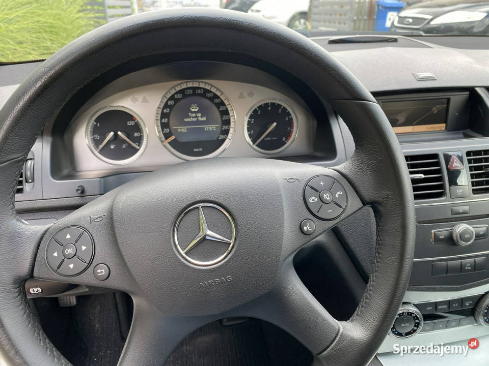 Mercedes C 180 zadbana 100 oryginalny Mercedes-Benz Poznań sprzedam