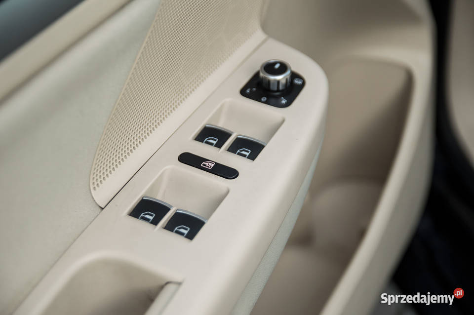 Volkswagen Golf VI 12TSI Highline 161 bogate manualna Kępno sprzedam