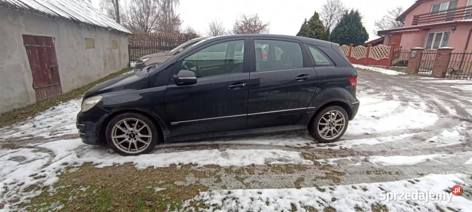 Sprzedam Mercedes B180 nieuszkodzony Cekanowo