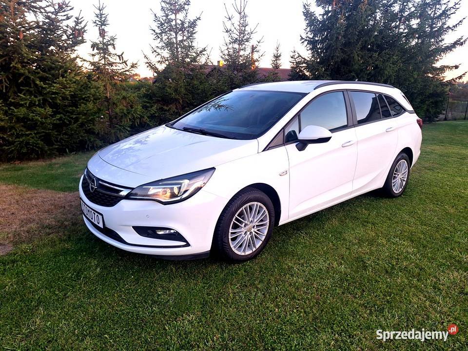 Opel Astra K 2016 Serwisowana Bez żadnego wkładu Rok produkcji 2016 Grudziądz