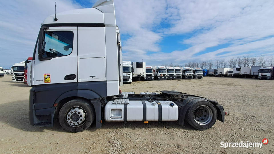 Mercedes Actros Komorniki