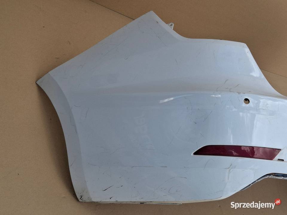 SEAT LEON III KOMBI FR ZDERZAK TYŁ TYLNY PDC Bieleń