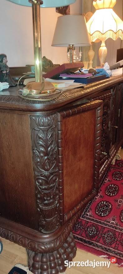 Neorenesansowa komoda na lwich łapach rzeźbiona Sypniewo