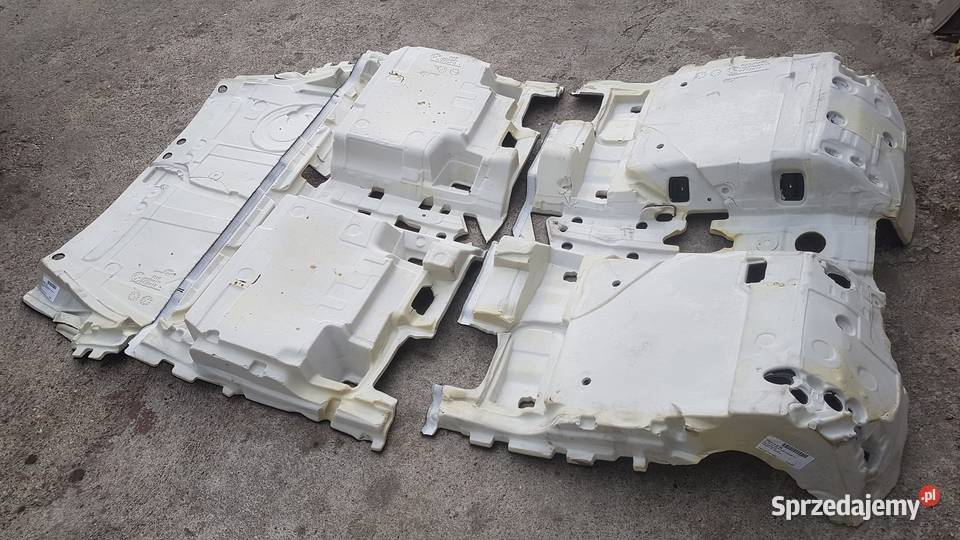 BMW 218d Seria 2 F45 Active Tourer Wykładzina dolnośląskie Legnica