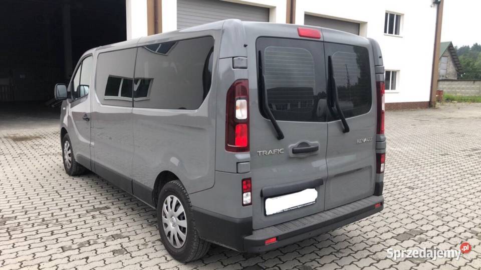 Renault Trafic 2019r 33000 9osobowy 1598 szary podkarpackie Rzeszów