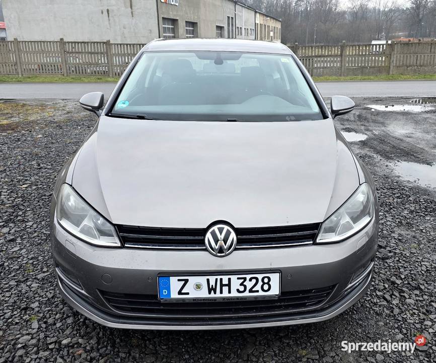 Golf 7 2013 r 14 tsi Webasto Czujniki parkiwania kurtyny powietrzne Mirsk