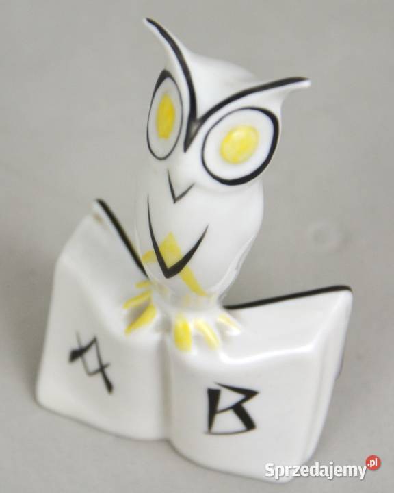 Look Sowa na książce Hollohaza Węgry pikasiak Warszawa