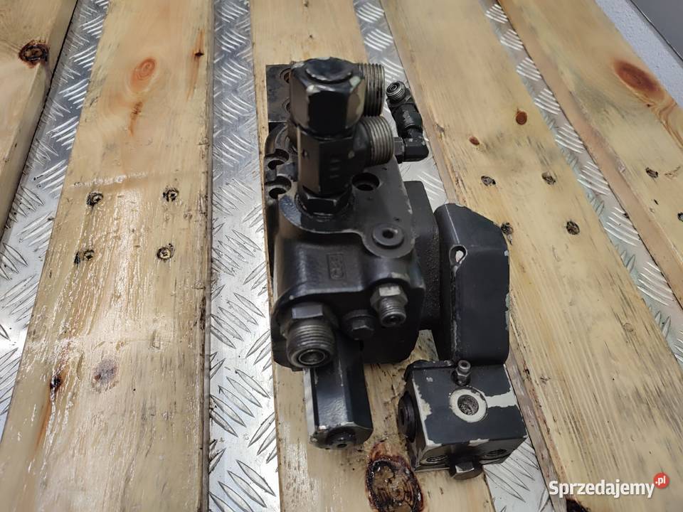 Zawór hydrauliczny 7GH600101 CASE PUMA 180 wielkopolskie