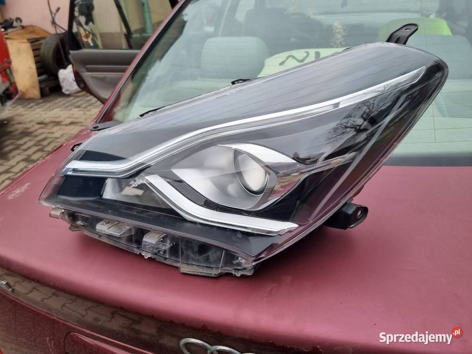 Lampa Lewa Przednia Led Lewy Przód Toyota Yaris małopolskie Skawina