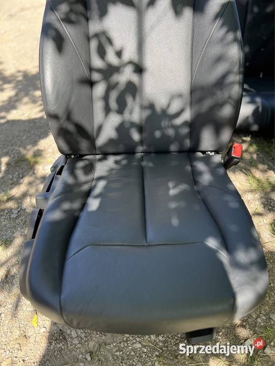 FOTELE KANAPA GRZANE SKÓRA BMW F30 UK Łódź