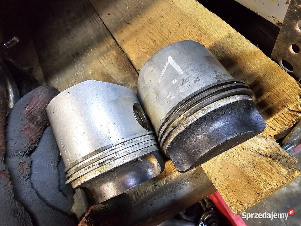 Mercury 200 blok 20 tłoki cylindry 20 HP 20hp