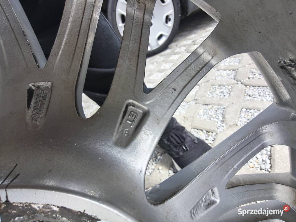 Felgi 5x112 17 z oponami 2055017 Pyskowice