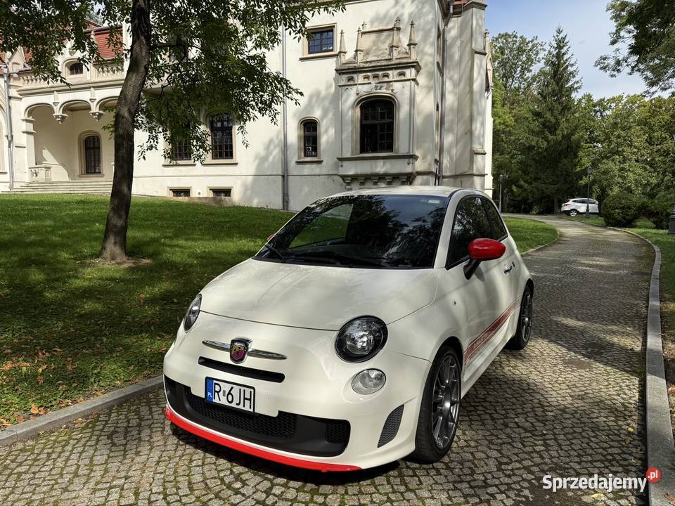 Fiat 500 Abarth 14 Turbo 160 2015r sportowa Rok produkcji 2015 Gorajowice