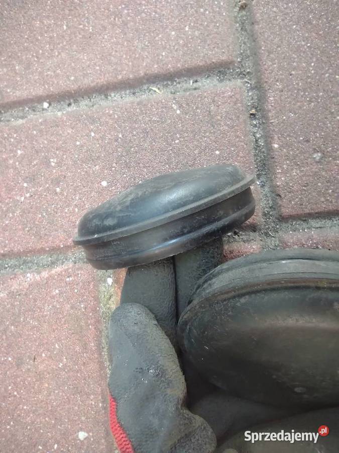 Zaślepka dekiel osłona amortyzatora BMW E38 E39 wielkopolskie Chodzież