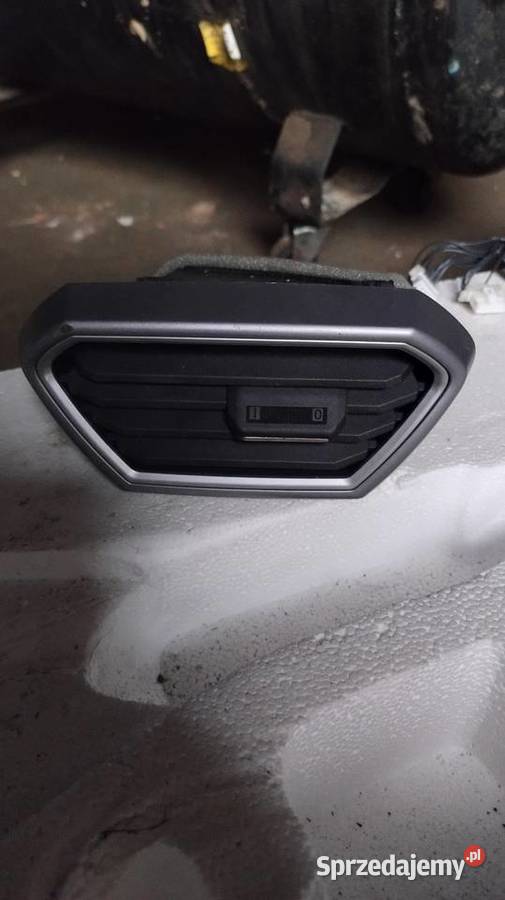 Nawiewy seat Leon IV Dobrzyca