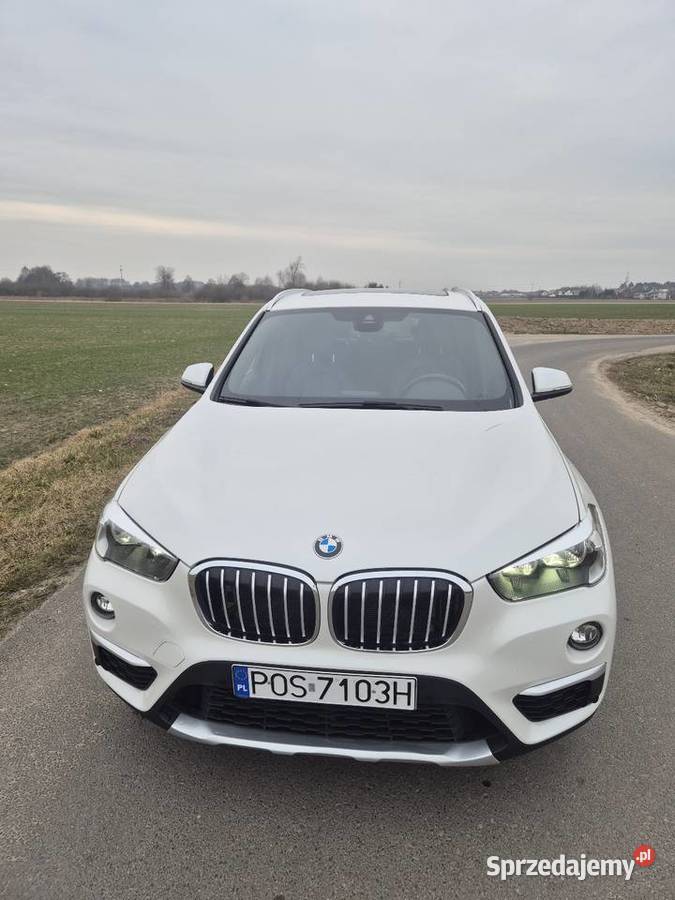 Bmw x1 2.0 benzyna 2019 rok