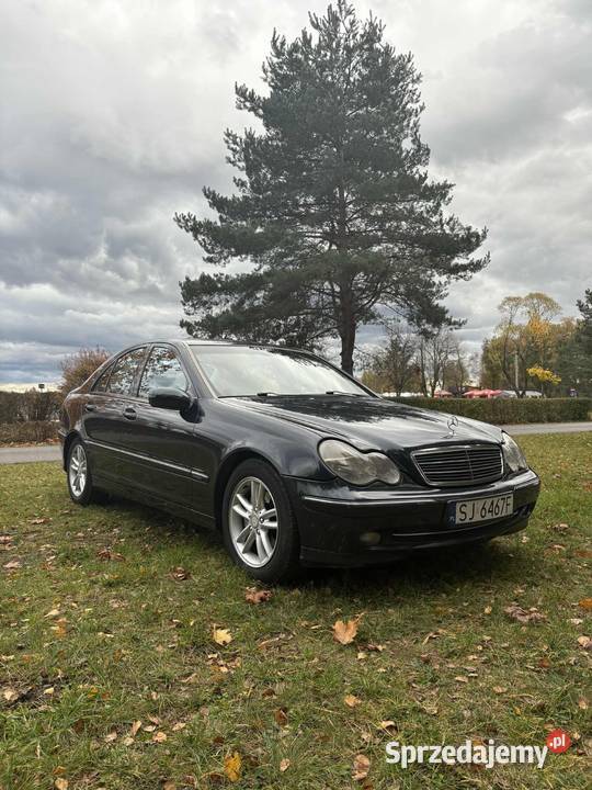 Mercedes benz W203 22CDI 2001r 4/5 śląskie Jaworzno sprzedam
