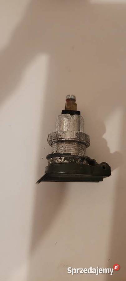 Lampa samochodowa firmy KACO Bundeswehra NATO