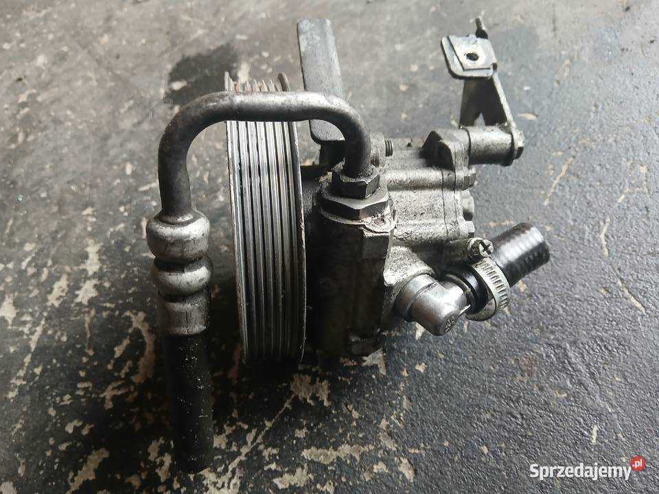 Pompa wspomagania BMW 5 E39 Lift 22 B Radłów